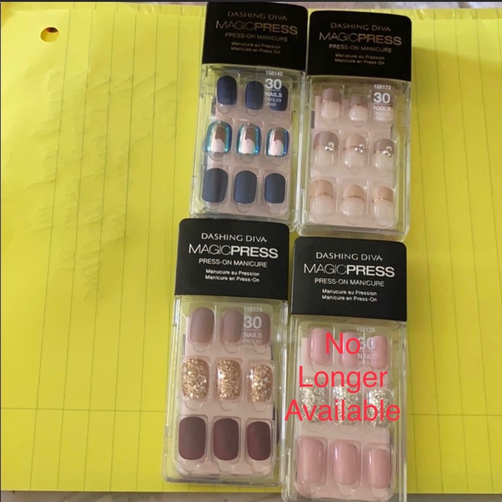 Dashing Diva Press On Nails
